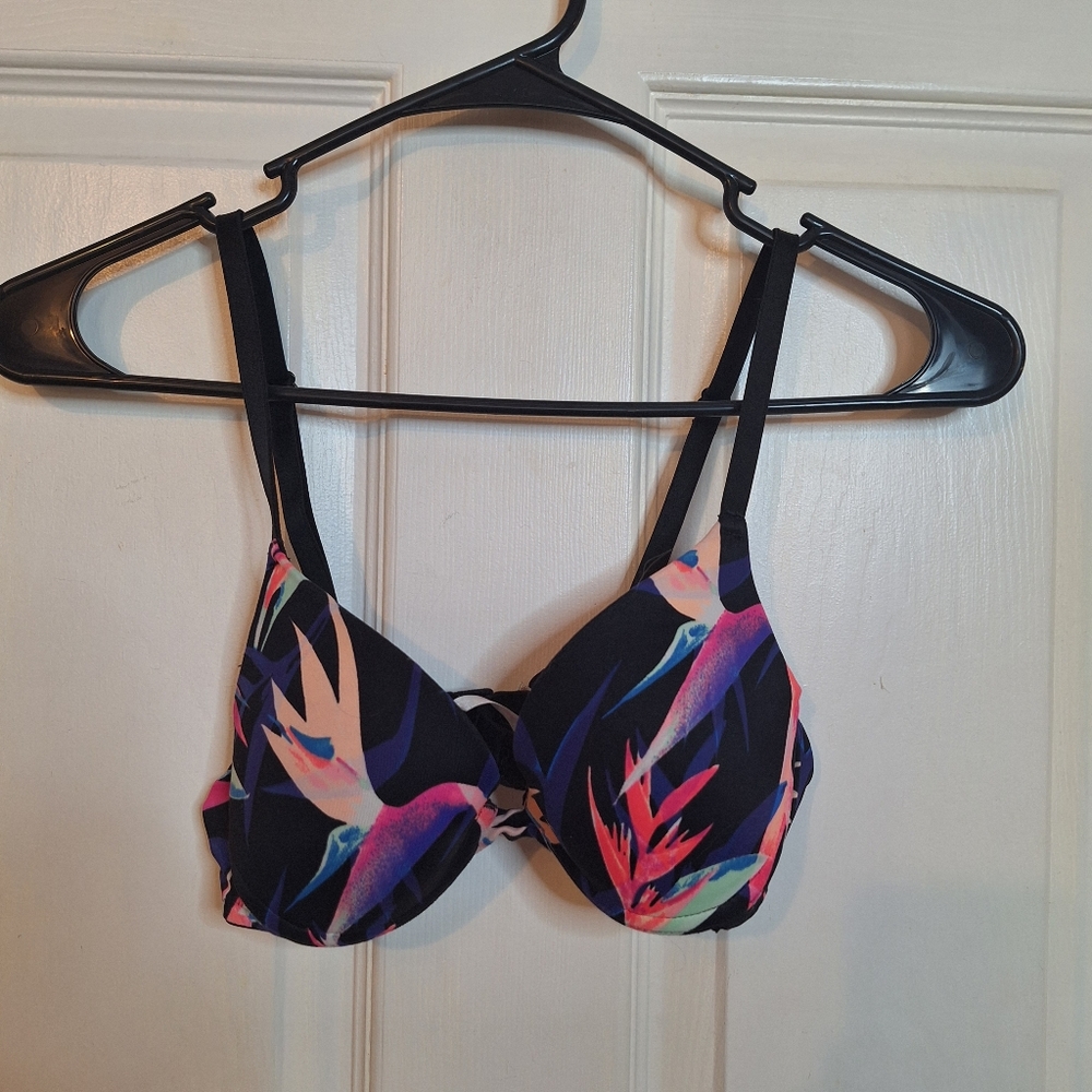Victoria's Secret Pink Tropical Bird Wear Everywhere Push Up Bra Padded Size 34A